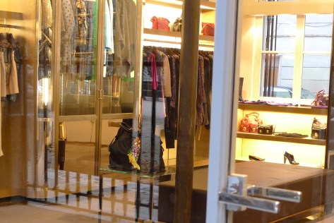 06-Marc_Jacobs_vitrine_interieur