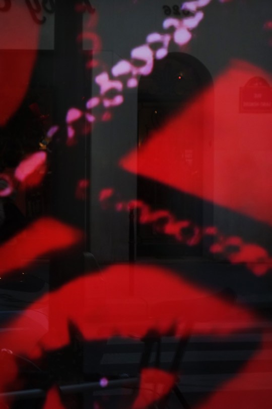 Kate-Moss-apparition-Paris-Colette