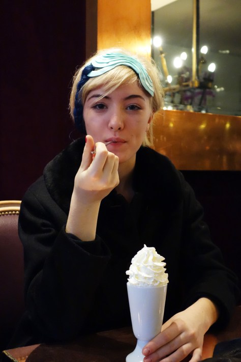 Mechtilde-coiffe-Eudoxie-Chocolat-viennois-2