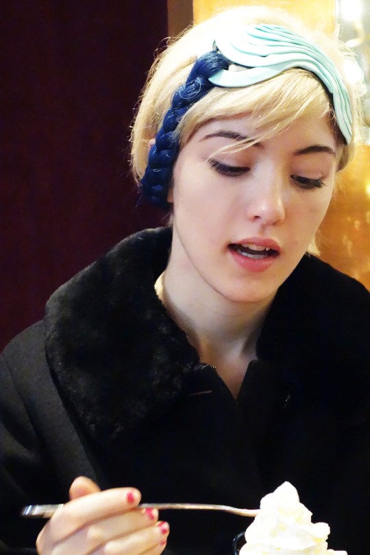 Mechtilde-coiffe-Eudoxie-Chocolat-viennois