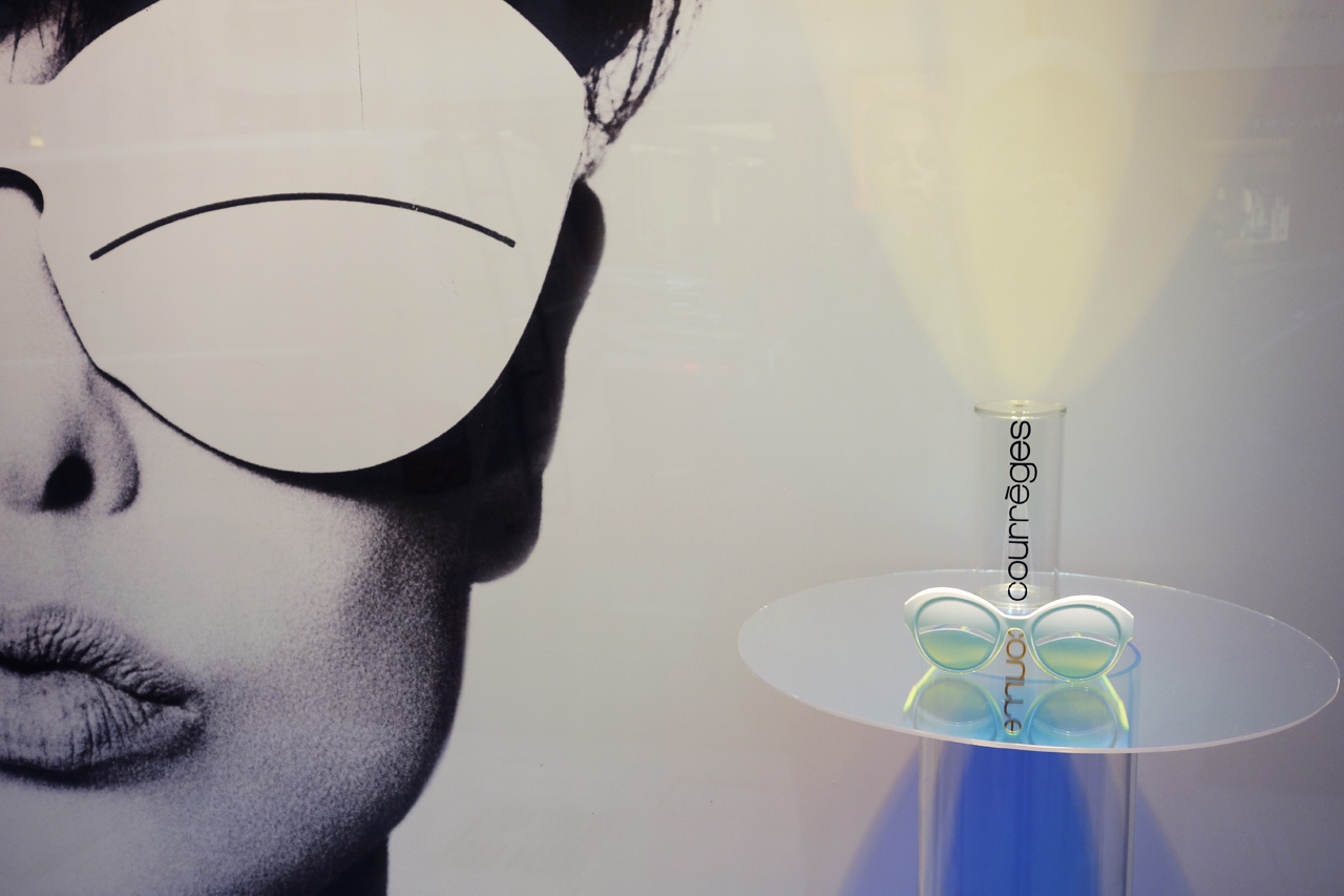 Vitrine-Colette-Courreges-02-2013