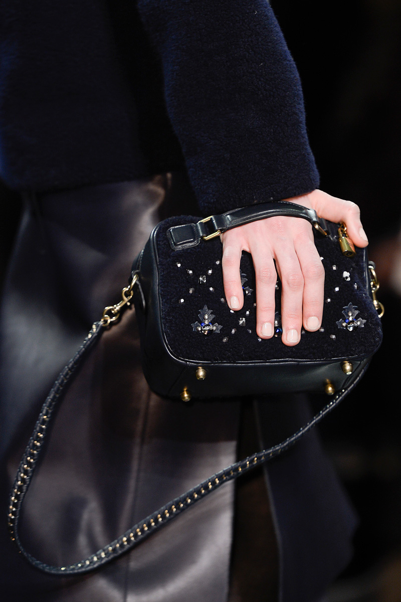 loewe-rtw-fw2013-details-47_16573147526