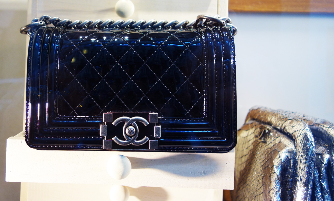 Chanel-vitrine-rue-Cambon-42