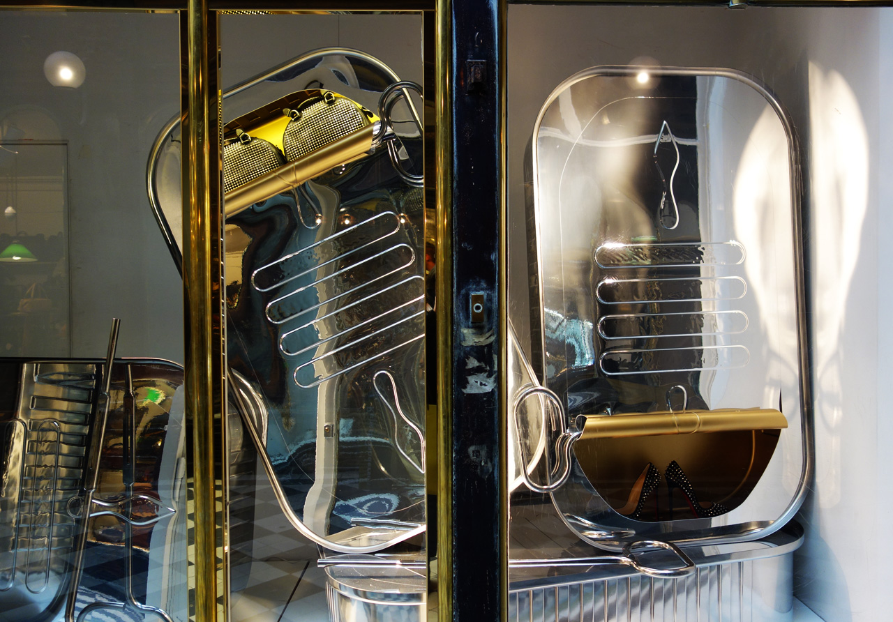 Louboutin-Sardines-2