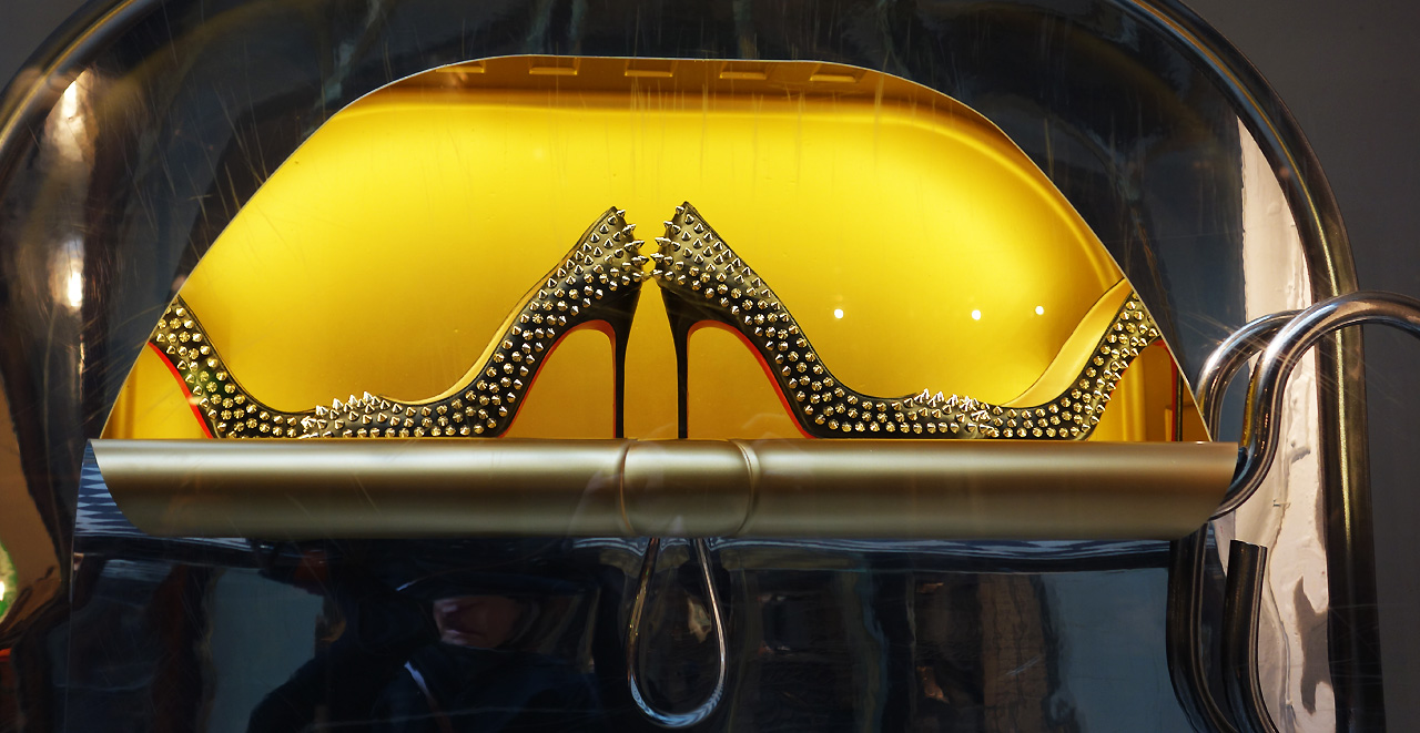 Louboutin-Sardines-4