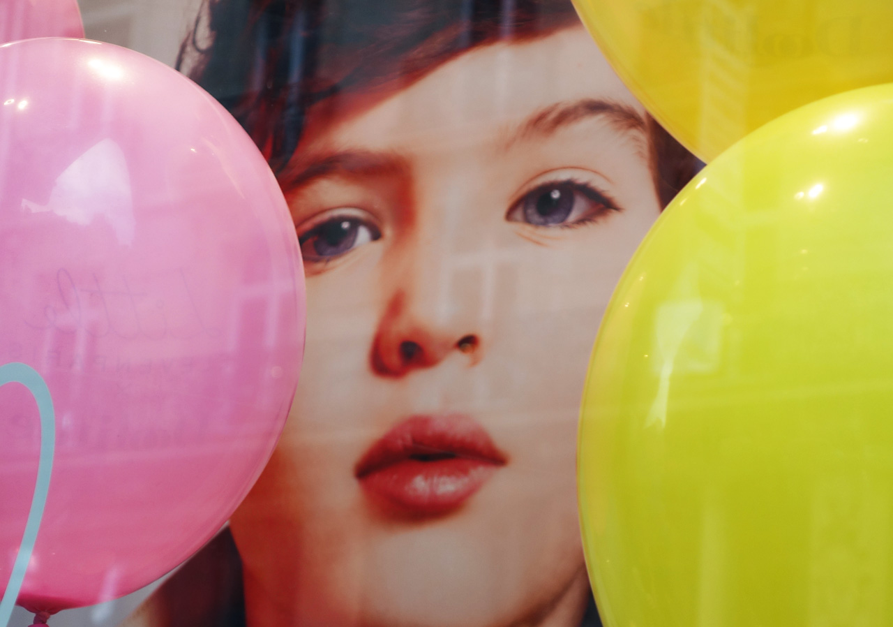 vitrine-eleven-little-boy