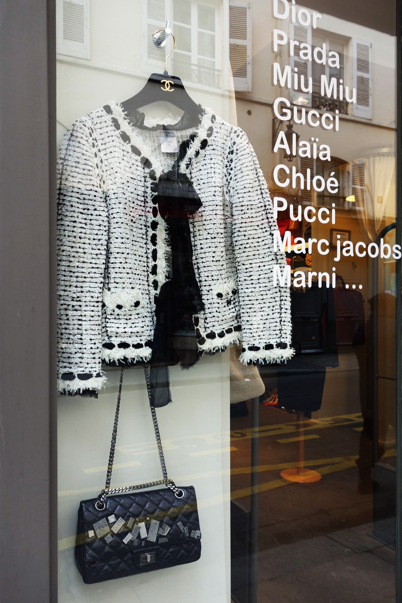 WK-Saint-Honore-Chanel-Vintage-veste