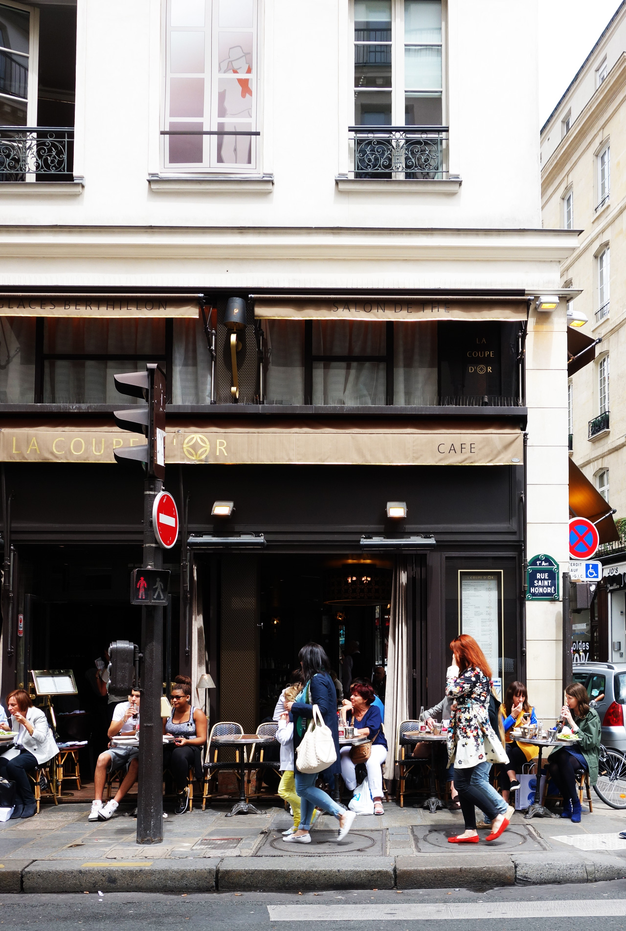 coupe-d-or-terrasse-rue-saint-honore-2