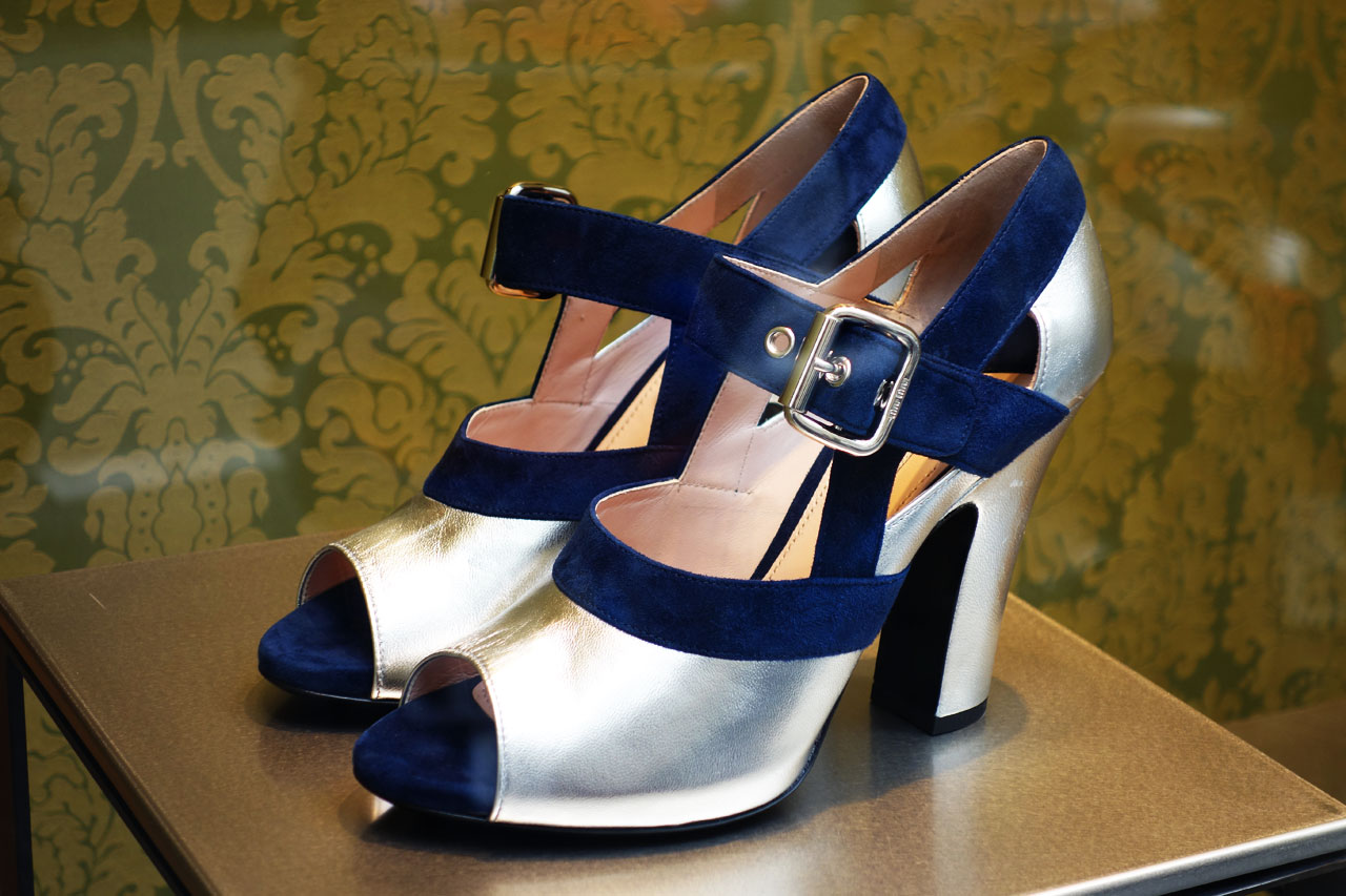 Miu Miu Paris vitrine