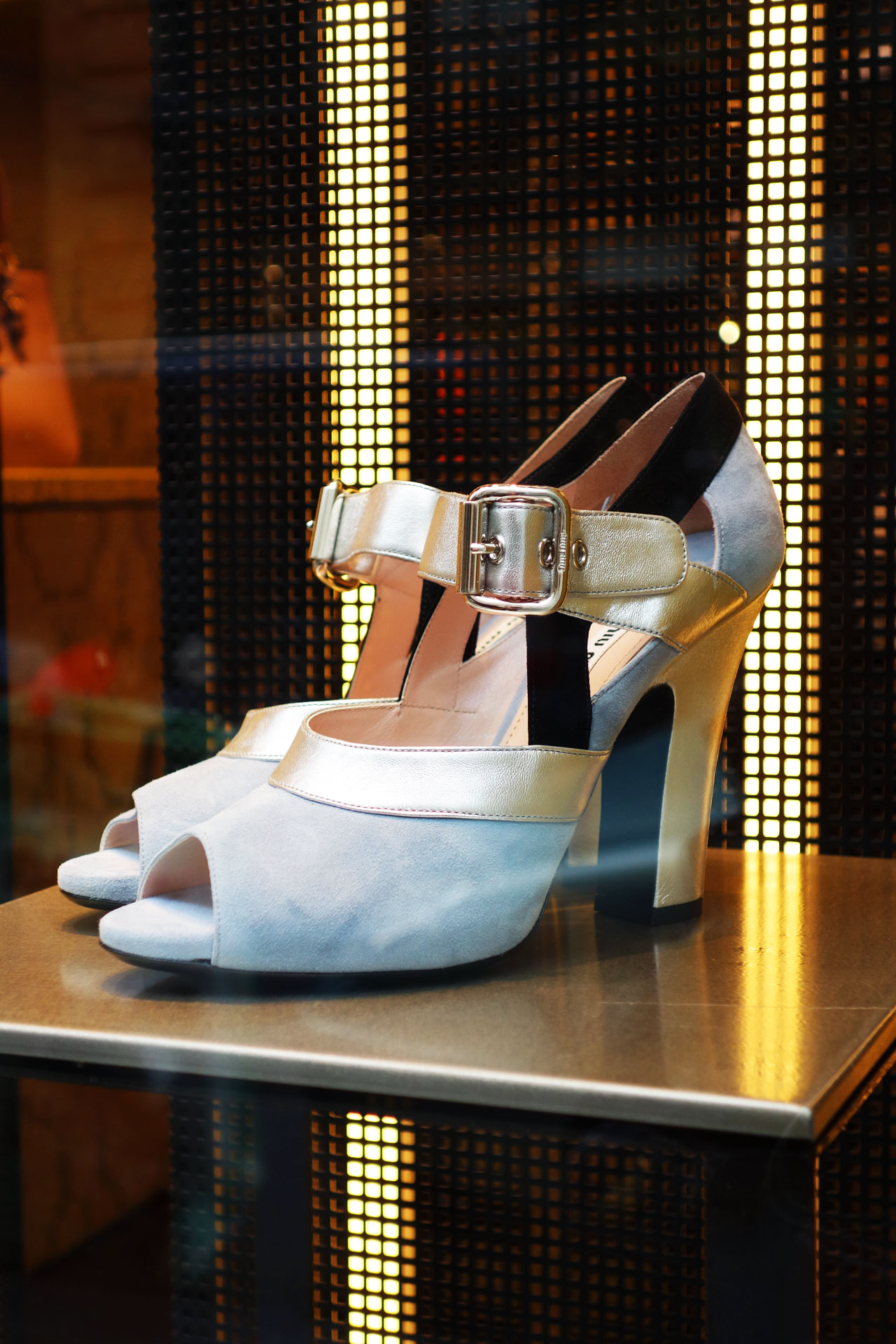 Miu Miu Paris vitrine