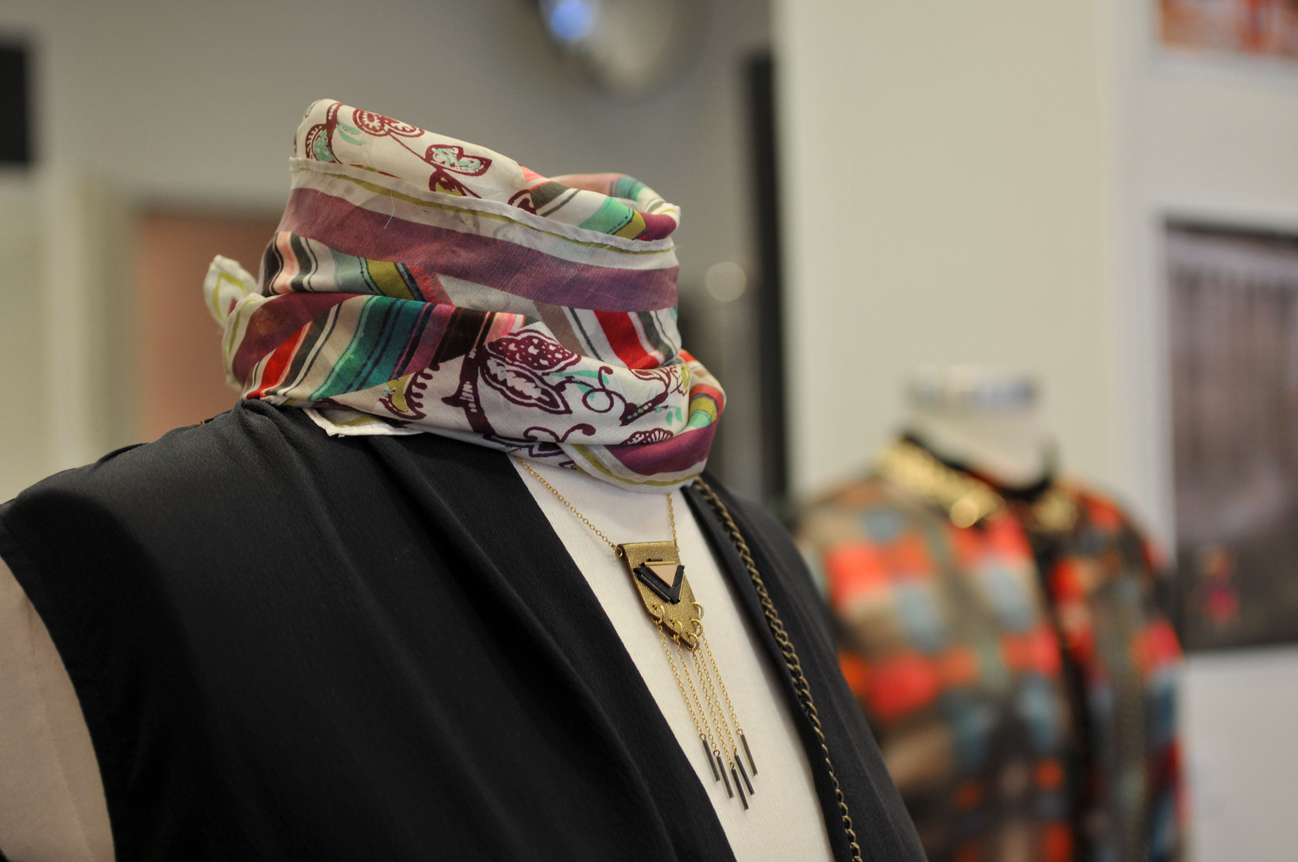 artisans_avantscene_foulard