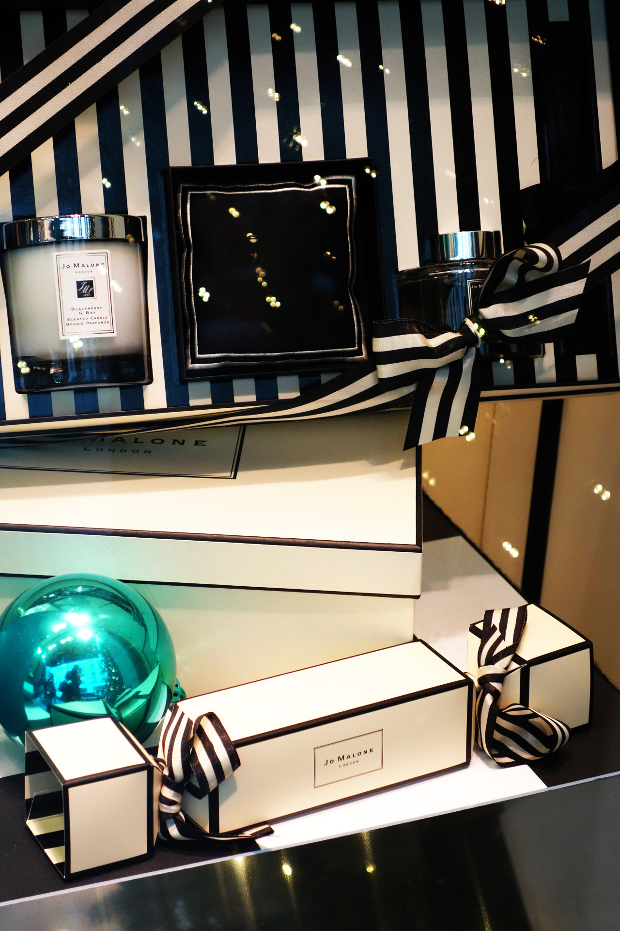 Jo-Malone-vitrine-noel-2013-cadeaux-4