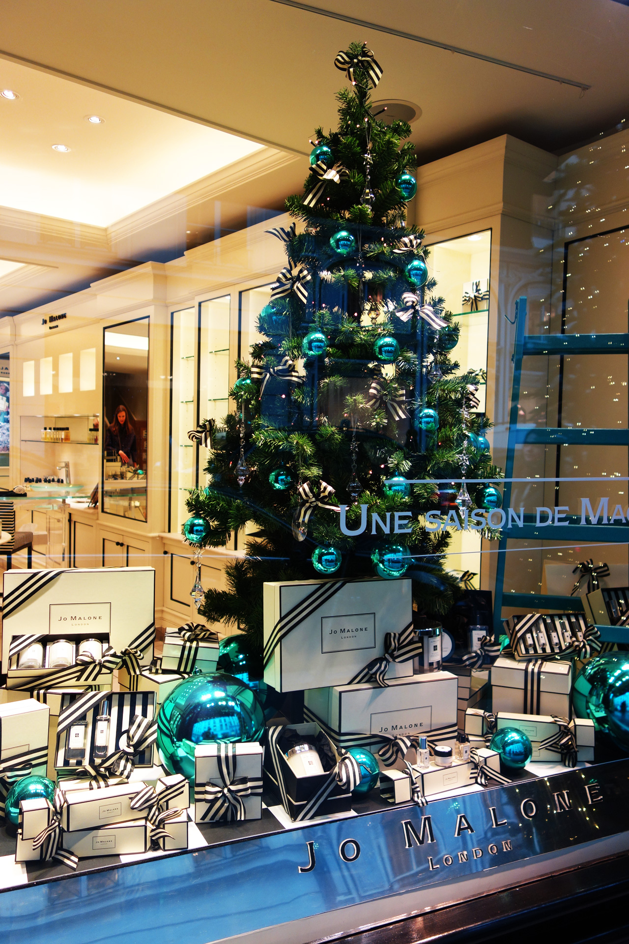 Jo-Malone-vitrine-noel-2013