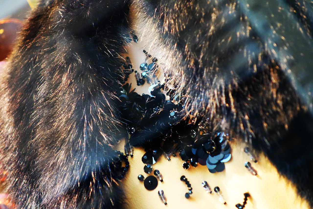 Miu-Miu-vitrine-Noel-2013-02