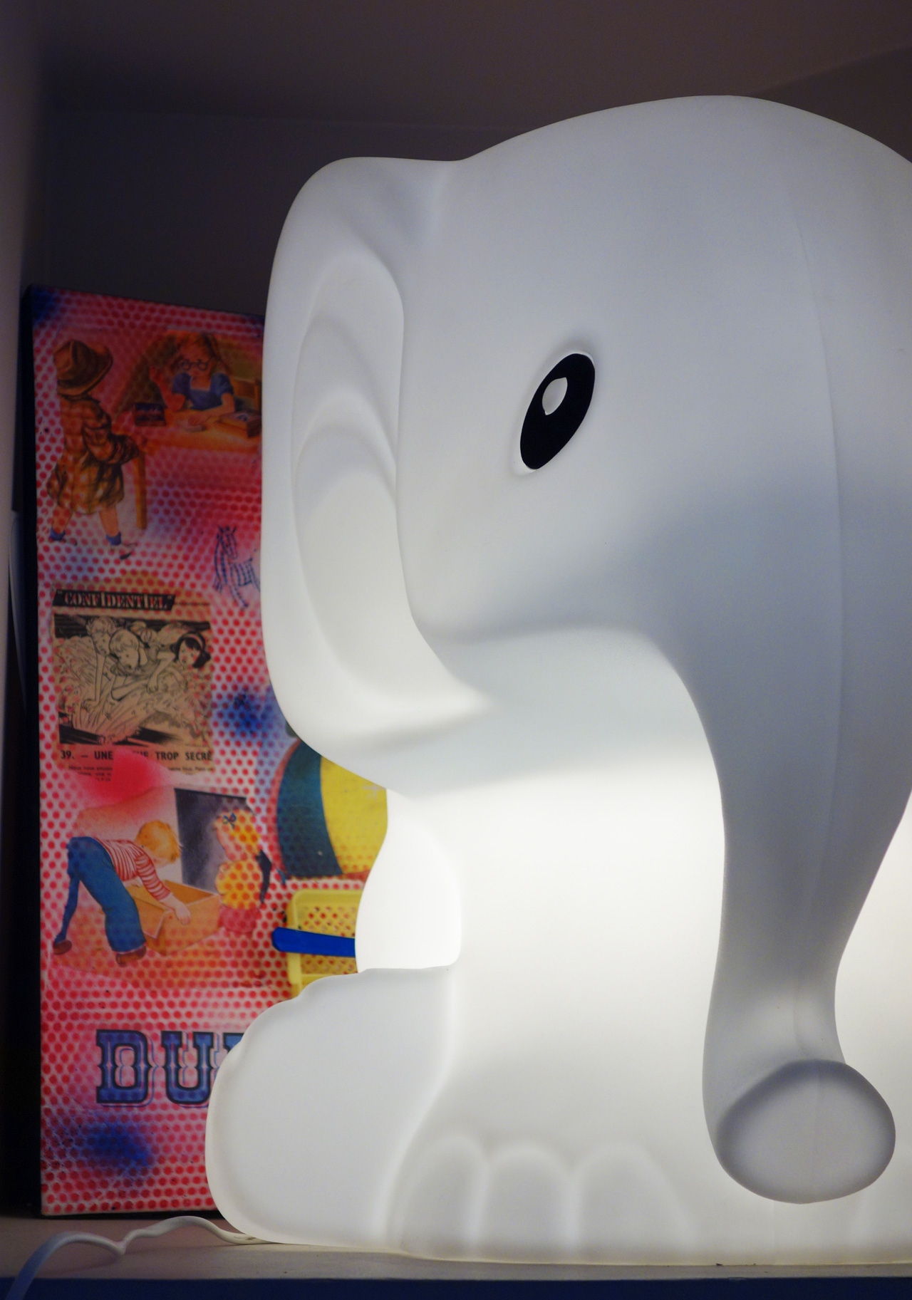 Pois-plume-boutique-detail-06