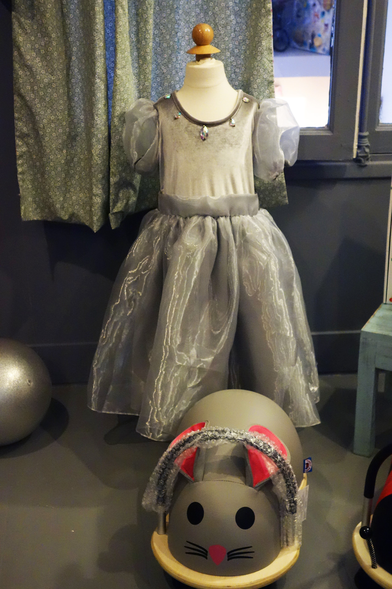 Pois-plume-boutique-etage-03