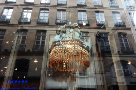 Astier-de-Villatte-Paris-vitrine-03