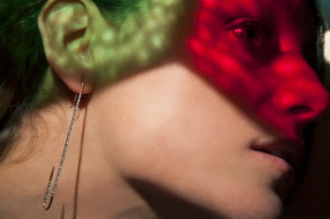 Yannis-Sergakis_oreille-epingle